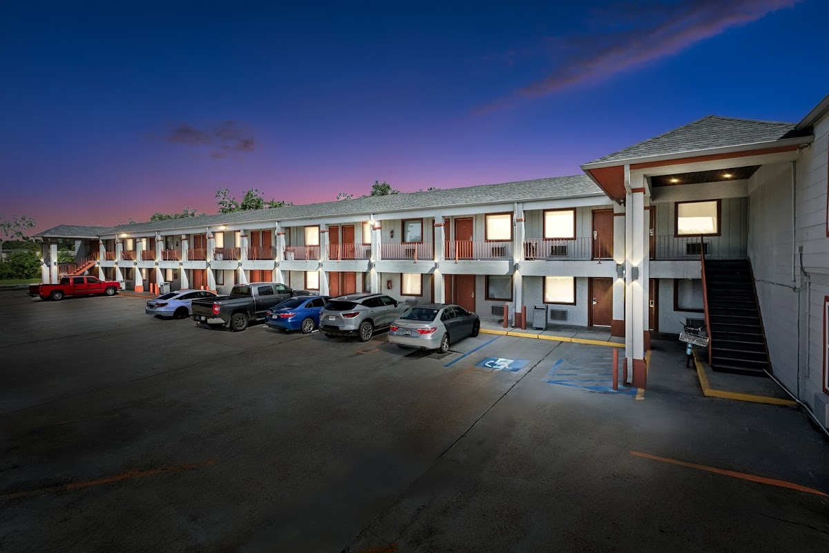 Extended Stay Laplace Motel